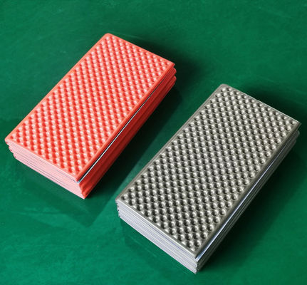 Wytrzymała poduszka foomowa XPE  Świetlna, wodoodporna i idealna na przygody kempingowe