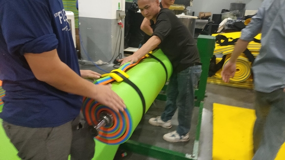 Sprzedaż hurtowa Matka pływająca Koce wodne Premium Matka pływająca dla jeziora i żeglugi żeglugowej XPE FOAM Płynąca podkładka wodna