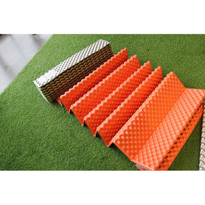 Wytrzymała poduszka foomowa XPE  Świetlna, wodoodporna i idealna na przygody kempingowe